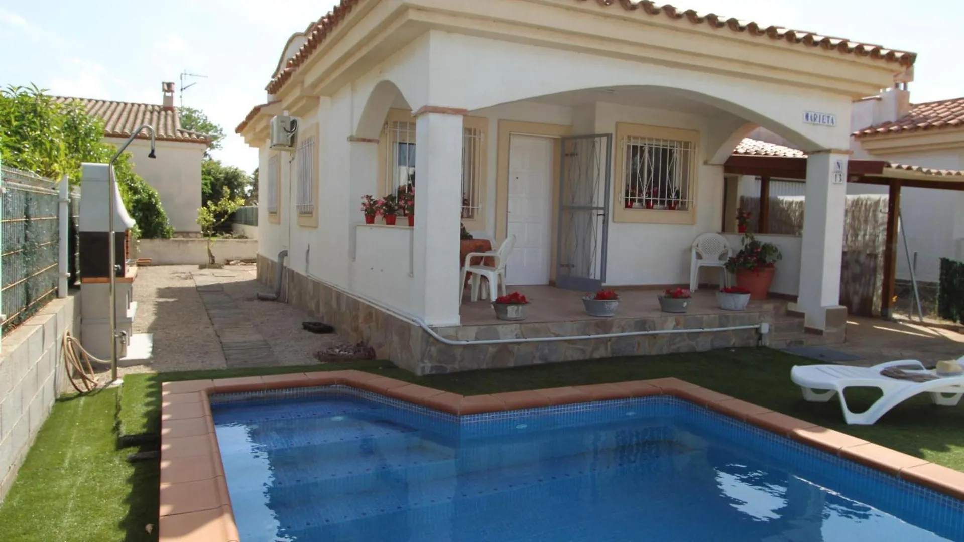 Casa Cerca Del Mar Con Piscina Privada, Wifi, Aire Opcional, Mascotas Bienvenidas, Playa Para Perros. - Es-184-55 Riumar Holiday home