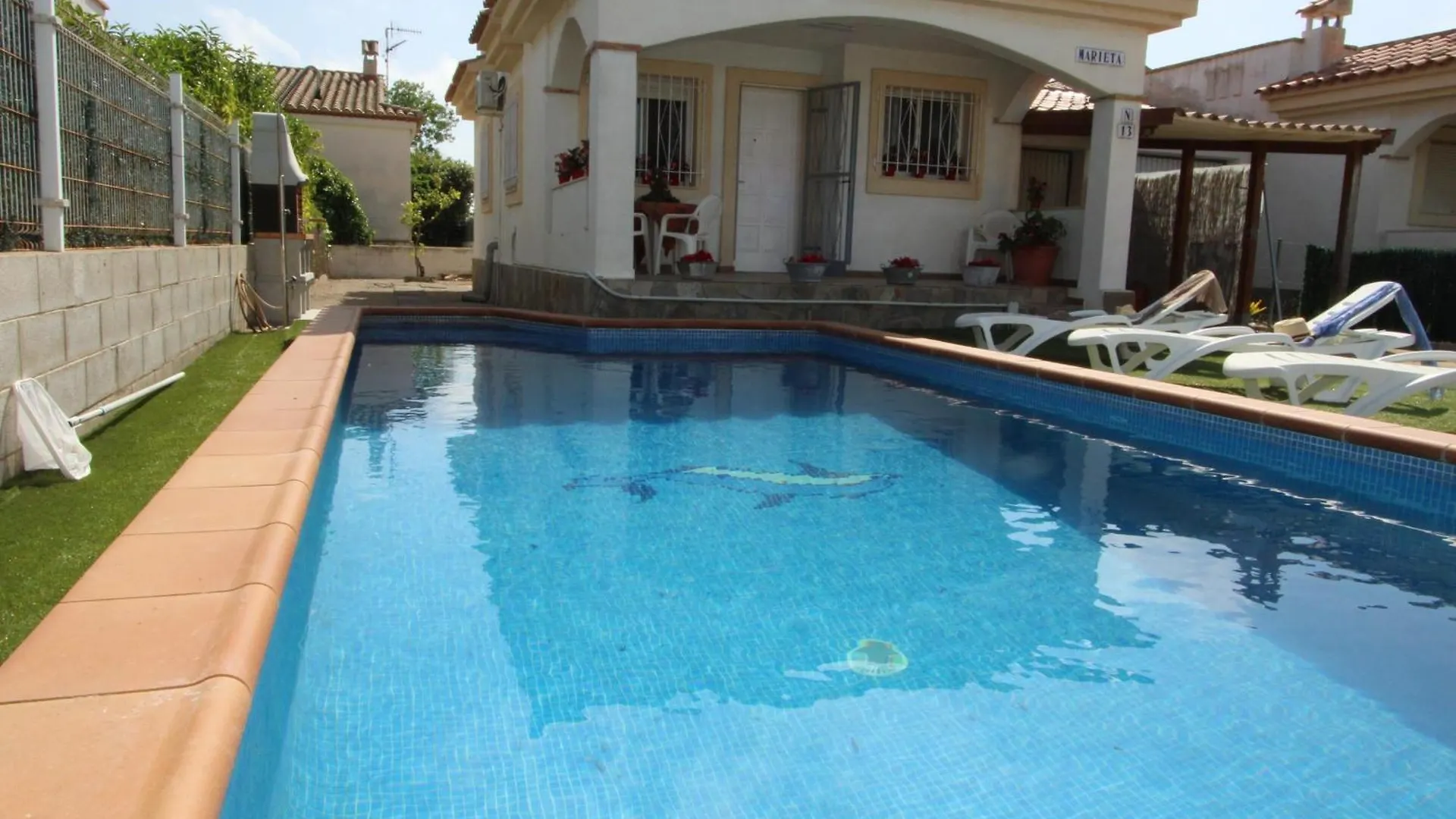 Casa Cerca Del Mar Con Piscina Privada, Wifi, Aire Opcional, Mascotas Bienvenidas, Playa Para Perros. - Es-184-55 Riumar Holiday home